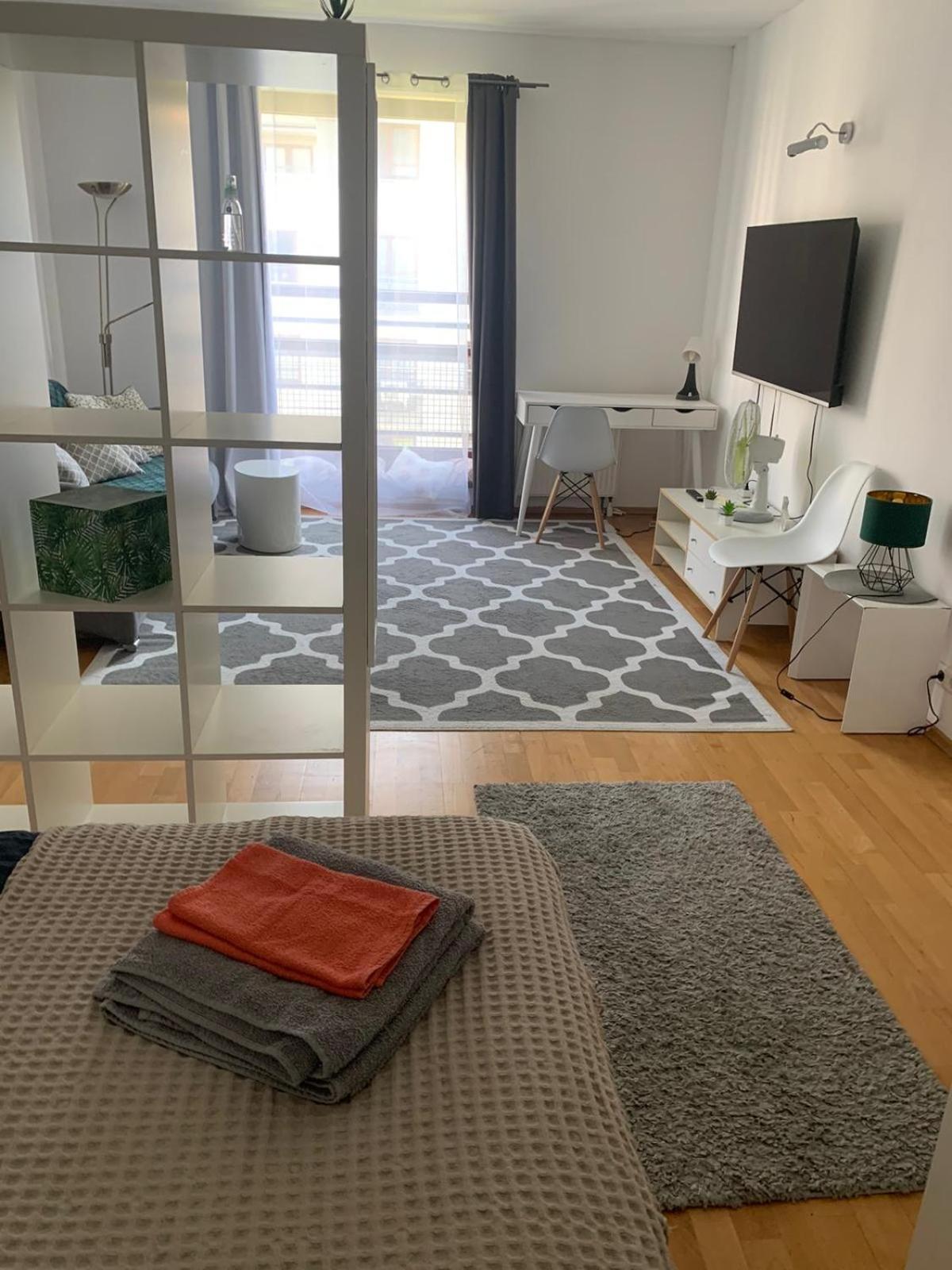 Apartament Francuska Pokoje Rooms Warschau Buitenkant foto
